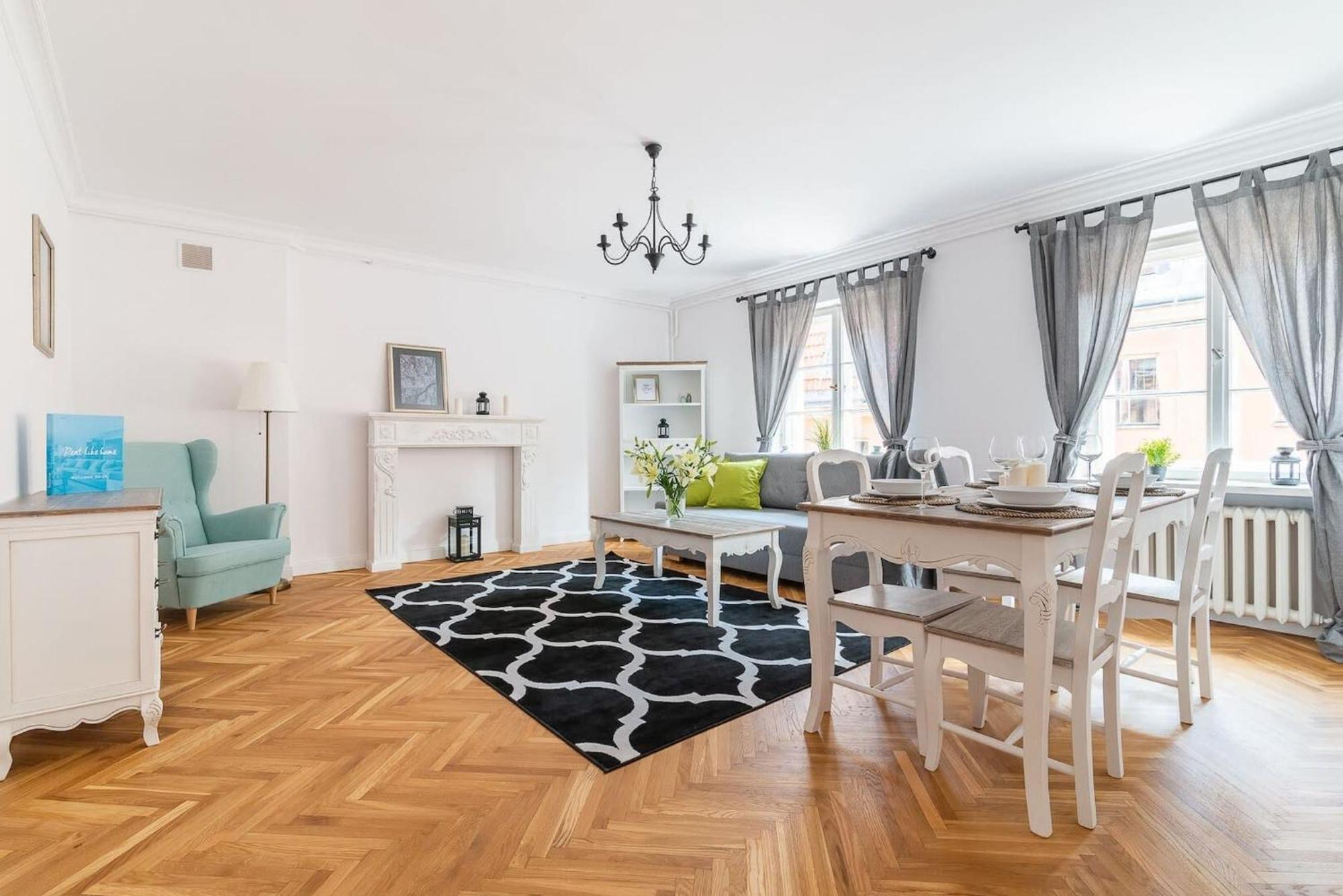 Senatorska 7 By Noclegi Renters Warszawa Eksteriør billede